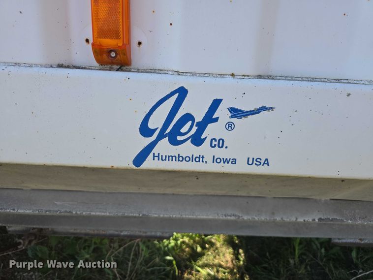 image for item DT6955 1999 Jet Company  30' GT grain trailer