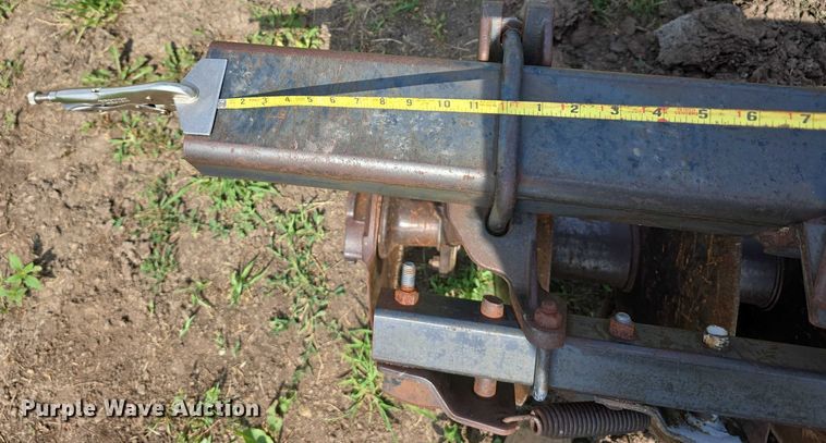 image for item DT6961 2001 John Deere 630 double off-set disk