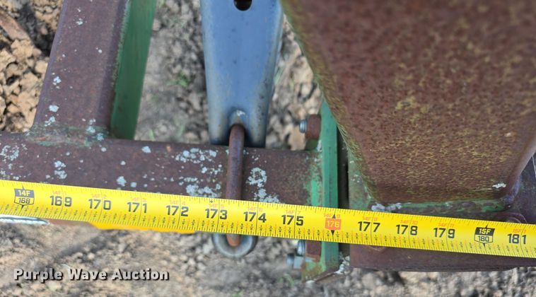 image for item DT6962 John Deere field cultivator