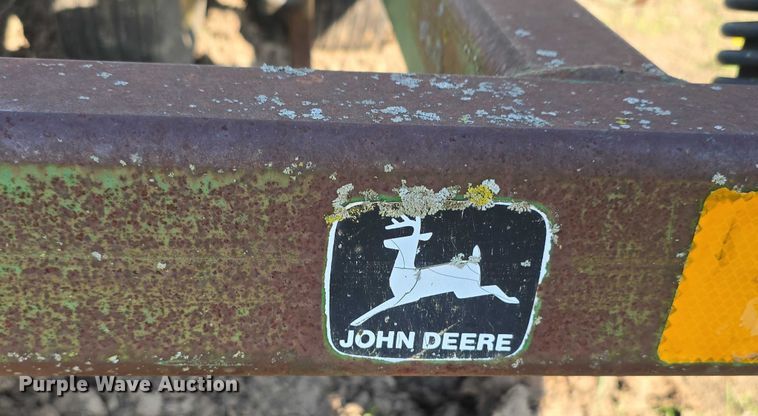 image for item DT6962 John Deere field cultivator