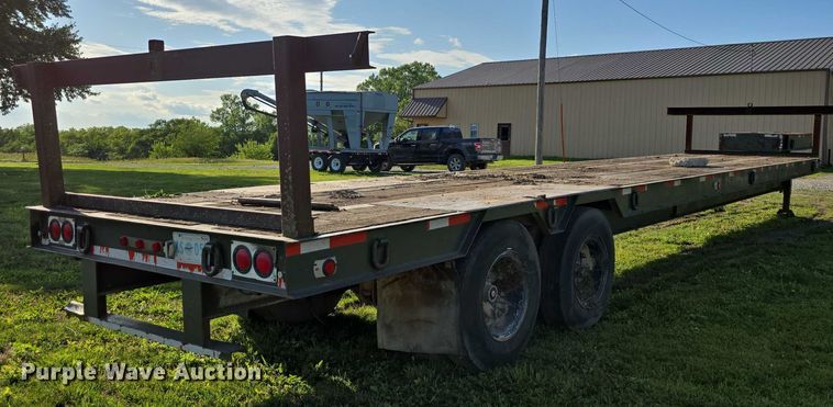 image for item DT6964 1980 Vulcan Mfg Trailers LB20 drop deck trailer