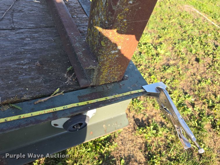 image for item DT6964 1980 Vulcan Mfg Trailers LB20 drop deck trailer