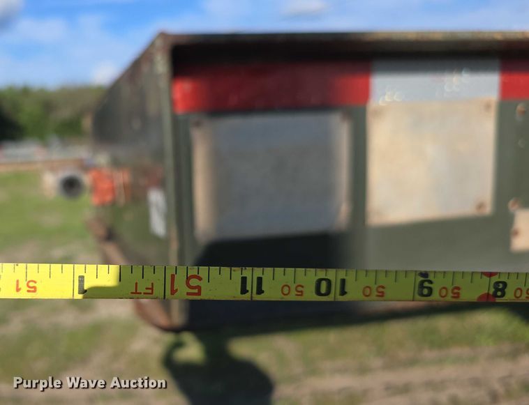 image for item DT6964 1980 Vulcan Mfg Trailers LB20 drop deck trailer