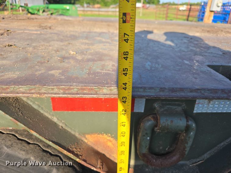 image for item DT6964 1980 Vulcan Mfg Trailers LB20 drop deck trailer