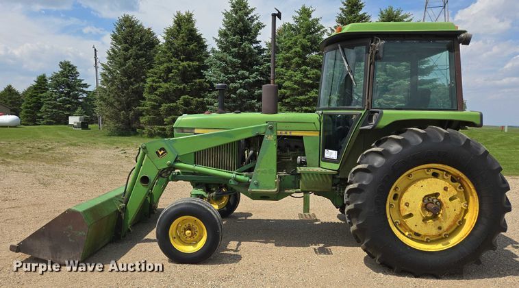 image for item DT7206 1975 John Deere 4030 tractor