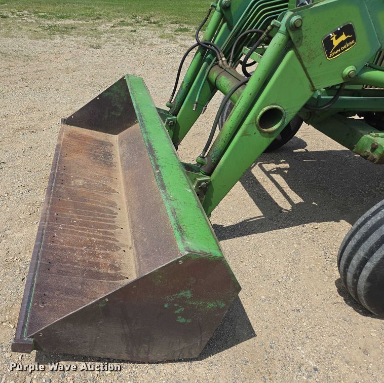 image for item DT7206 1975 John Deere 4030 tractor