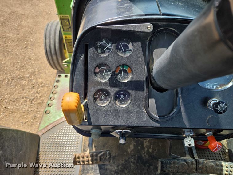 image for item DT7206 1975 John Deere 4030 tractor