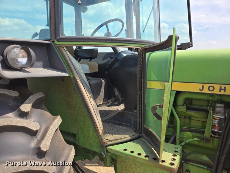 image for item DT7206 1975 John Deere 4030 tractor