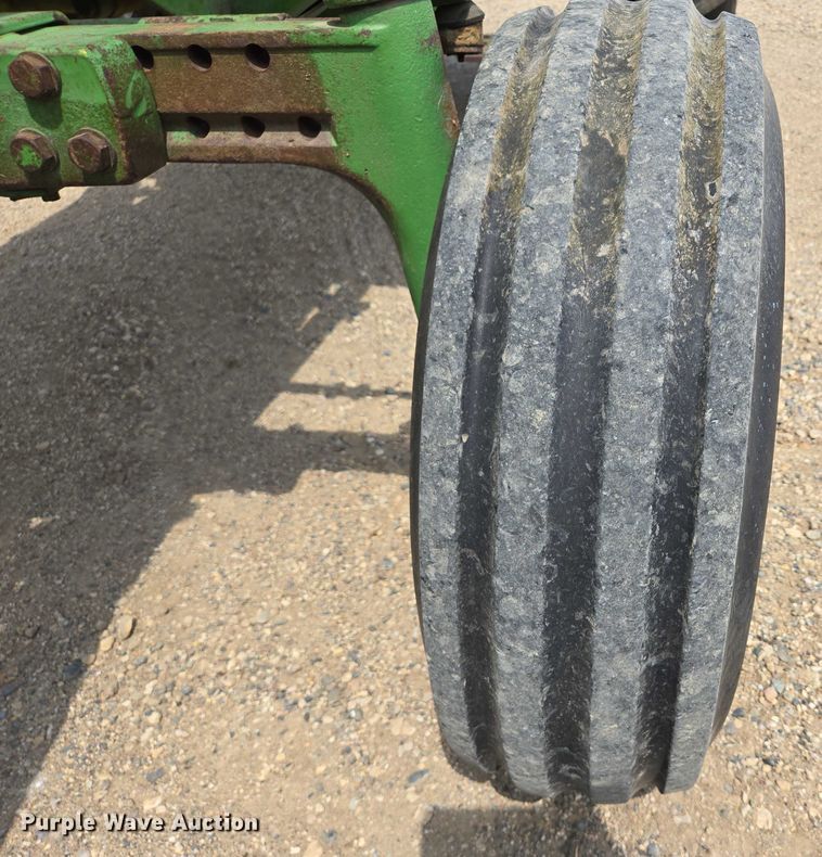 image for item DT7206 1975 John Deere 4030 tractor