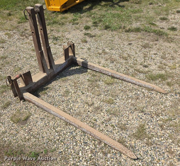 image for item DT7206 1975 John Deere 4030 tractor