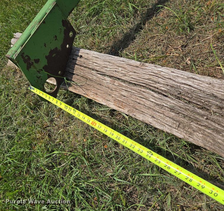 image for item DT7206 1975 John Deere 4030 tractor