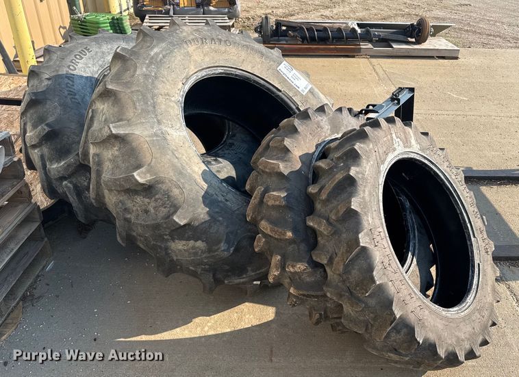 image for item DU7772 (4) tires