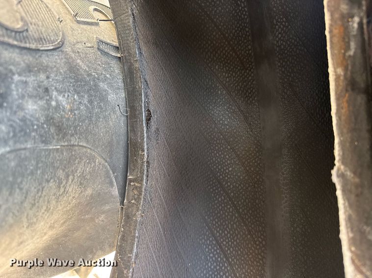 image for item DU7772 (4) tires