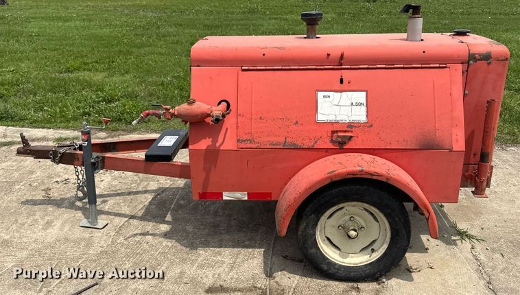 image for item DU7796 1971 Gardner-Denver air compressor