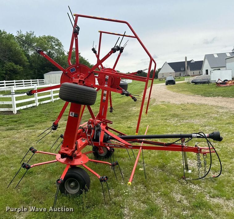 image for item DU7815 Kuhn GF 5202 THA hay tedder