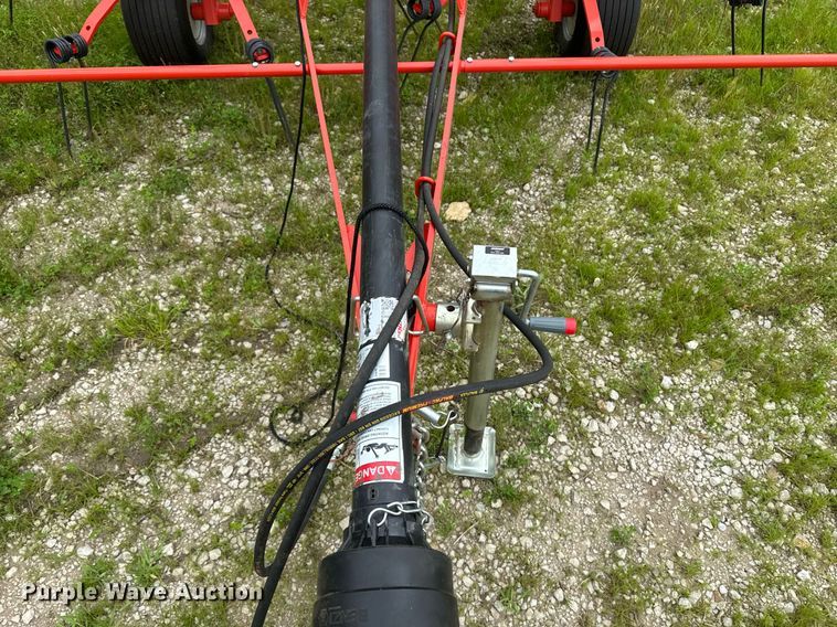 image for item DU7815 Kuhn GF 5202 THA hay tedder