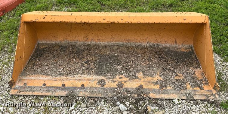 image for item DU7819 Case skid steer bucket
