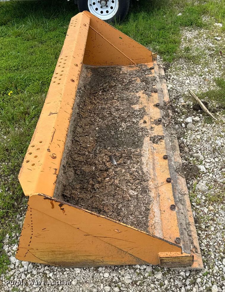 image for item DU7819 Case skid steer bucket