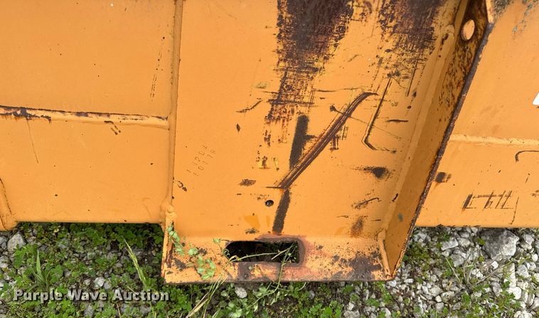 image for item DU7819 Case skid steer bucket