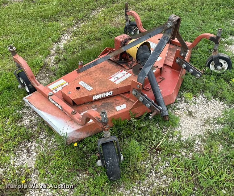 image for item DU7820 Rhino FM72 finish mower