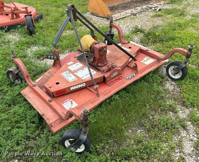 image for item DU7820 Rhino FM72 finish mower
