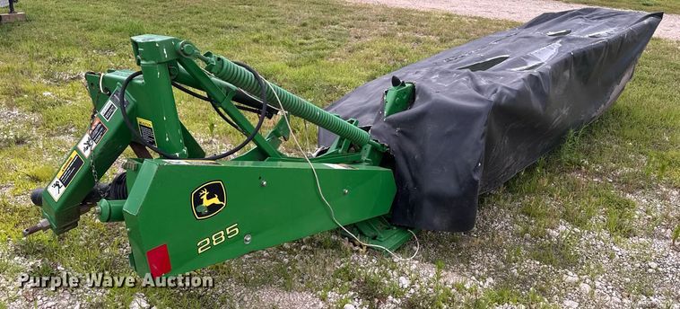 image for item DU7822 John Deere 285 disc mower