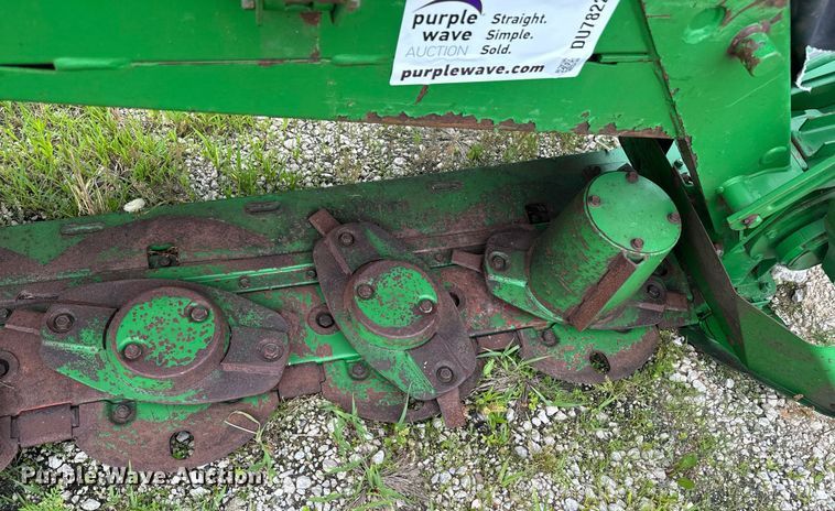 image for item DU7822 John Deere 285 disc mower