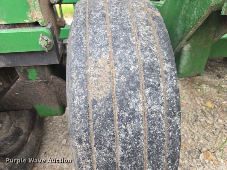 image for item DU7826 Great Plains CPH-1595 34 grain drill