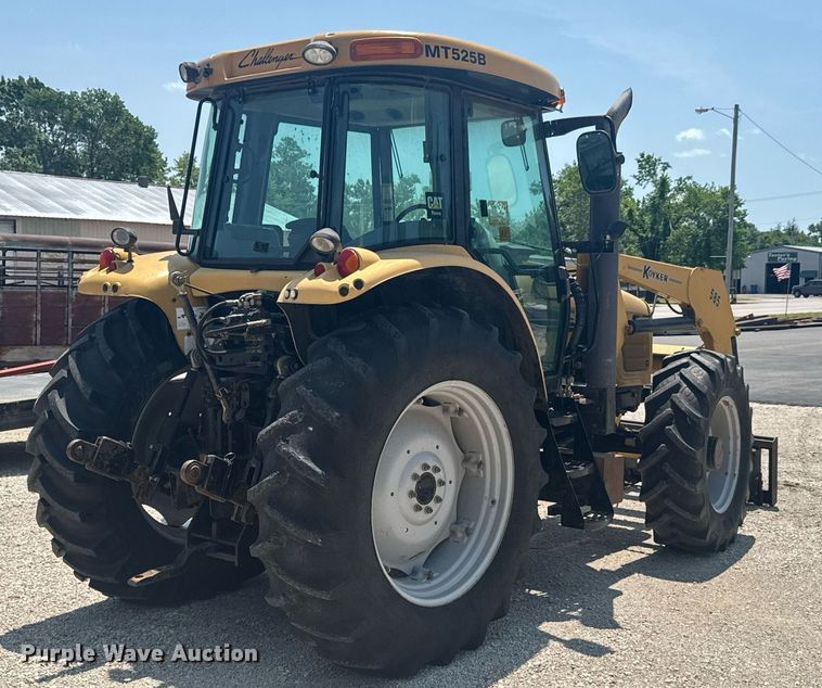 image for item DU9794 2004 Challenger MT525B MFWD tractor