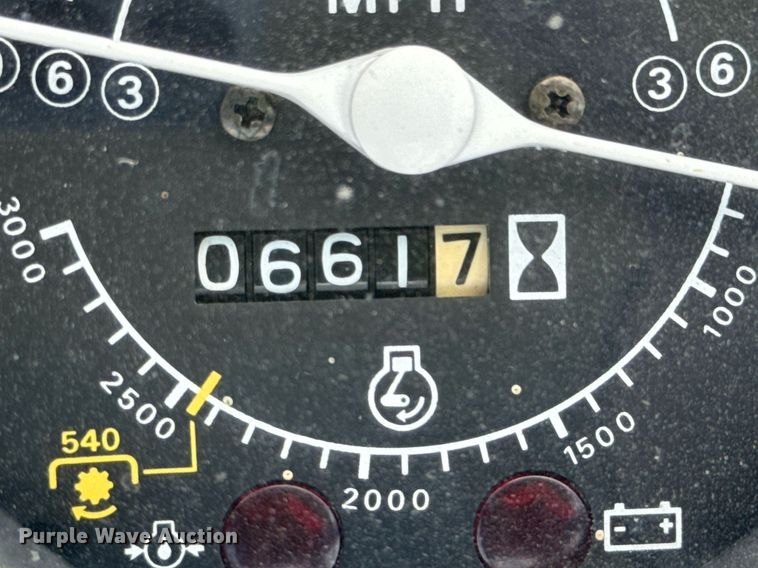 image for item DU9807 Ford 1910 tractor