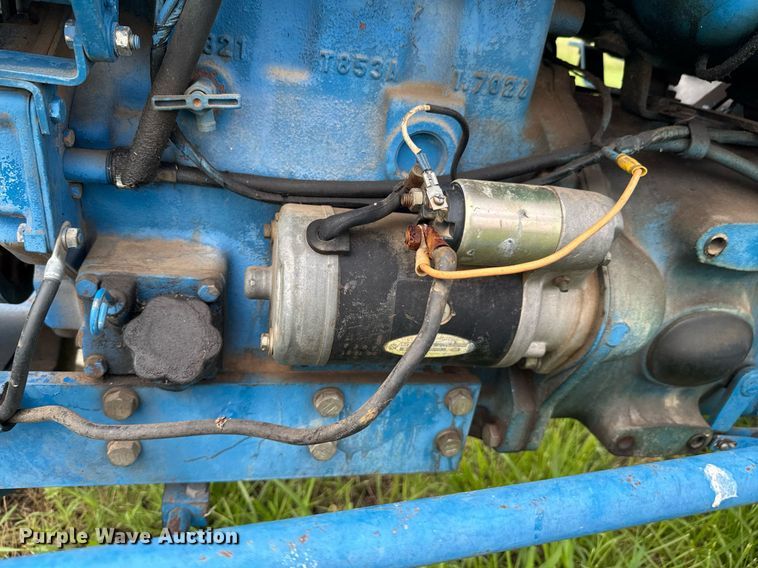 image for item DU9807 Ford 1910 tractor