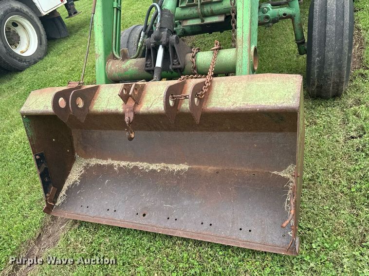 image for item DU9824 1965 John Deere 3020 tractor