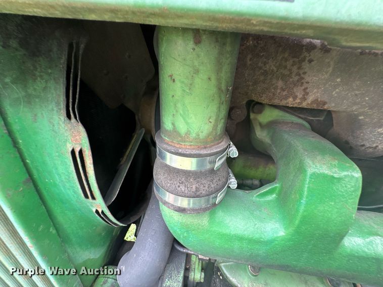 image for item DU9824 1965 John Deere 3020 tractor