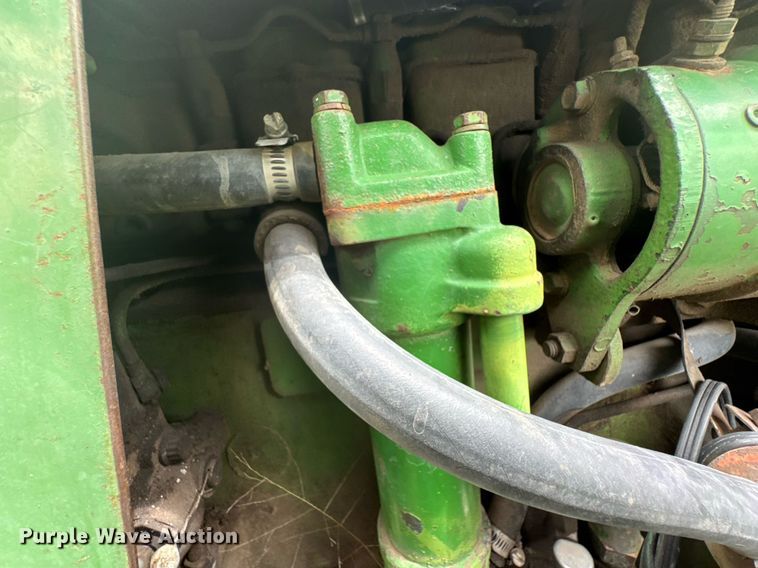 image for item DU9824 1965 John Deere 3020 tractor