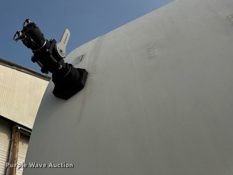 image for item DV4168 Adams Water trailer