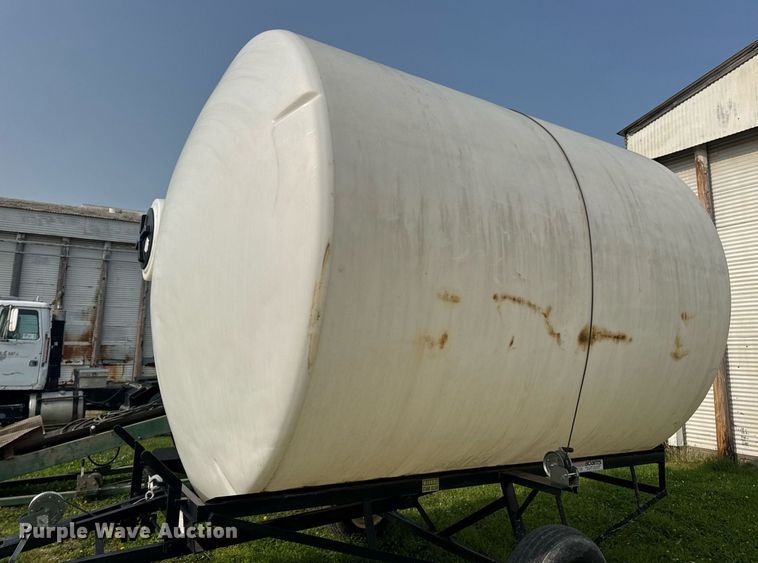 image for item DV4168 Adams Water trailer