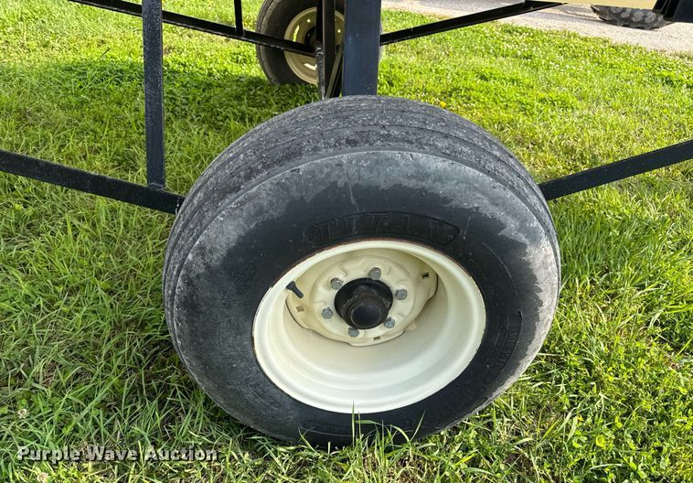 image for item DV4168 Adams Water trailer