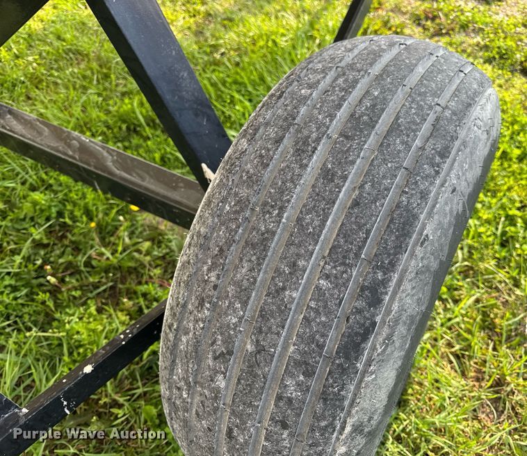 image for item DV4168 Adams Water trailer