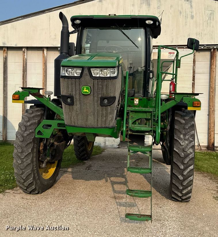 image for item DV4169 2015 John Deere R4045 spreader