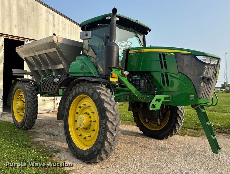 image for item DV4169 2015 John Deere R4045 spreader