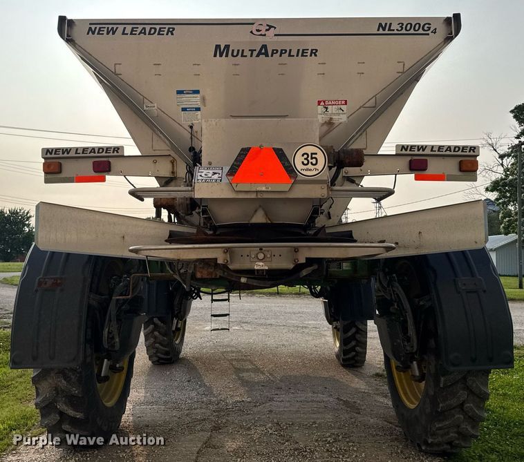 image for item DV4169 2015 John Deere R4045 spreader