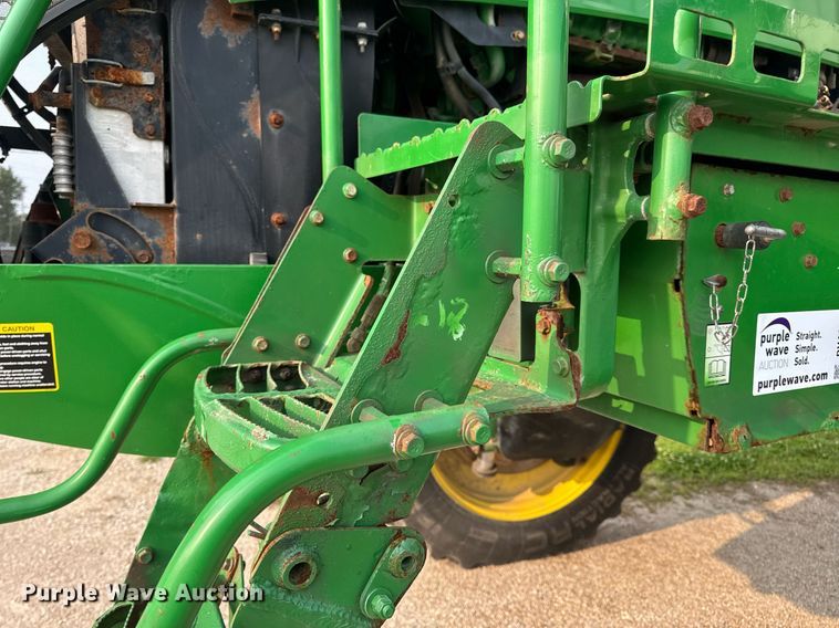 image for item DV4169 2015 John Deere R4045 spreader