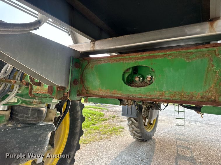 image for item DV4169 2015 John Deere R4045 spreader