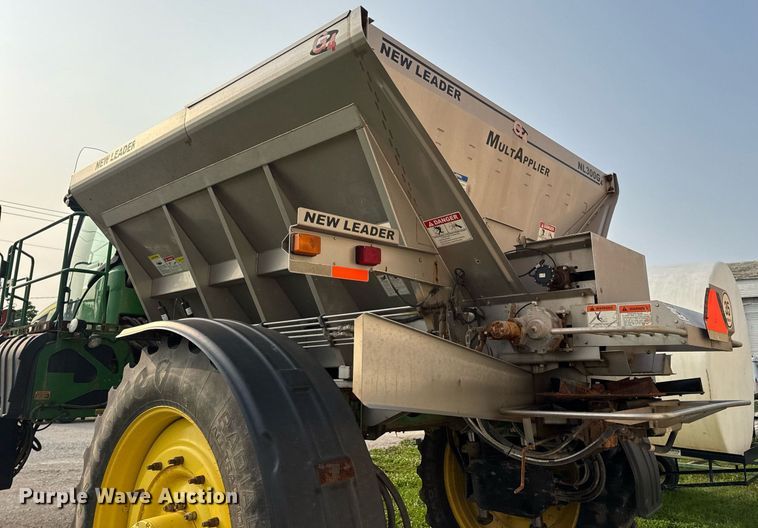 image for item DV4169 2015 John Deere R4045 spreader