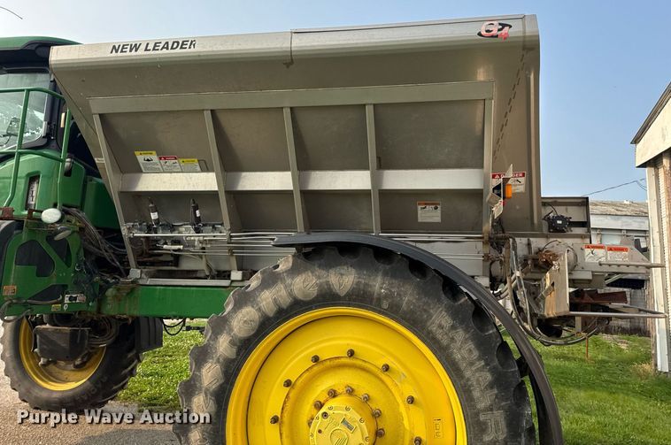 image for item DV4169 2015 John Deere R4045 spreader