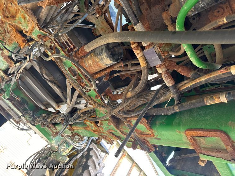 image for item DV4169 2015 John Deere R4045 spreader