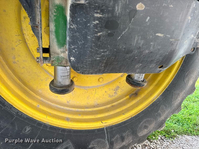 image for item DV4169 2015 John Deere R4045 spreader