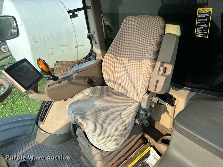 image for item DV4169 2015 John Deere R4045 spreader