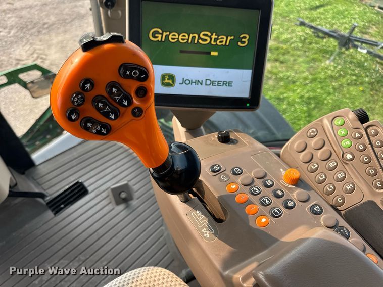 image for item DV4169 2015 John Deere R4045 spreader