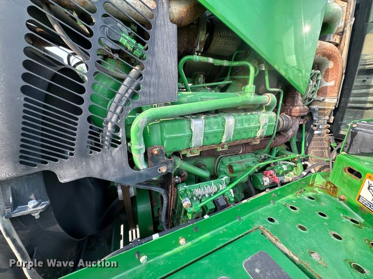 image for item DV4169 2015 John Deere R4045 spreader